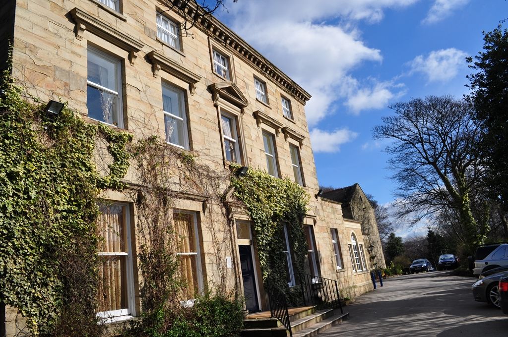Healds Hall Hotel Cleckheaton Exteriér fotografie